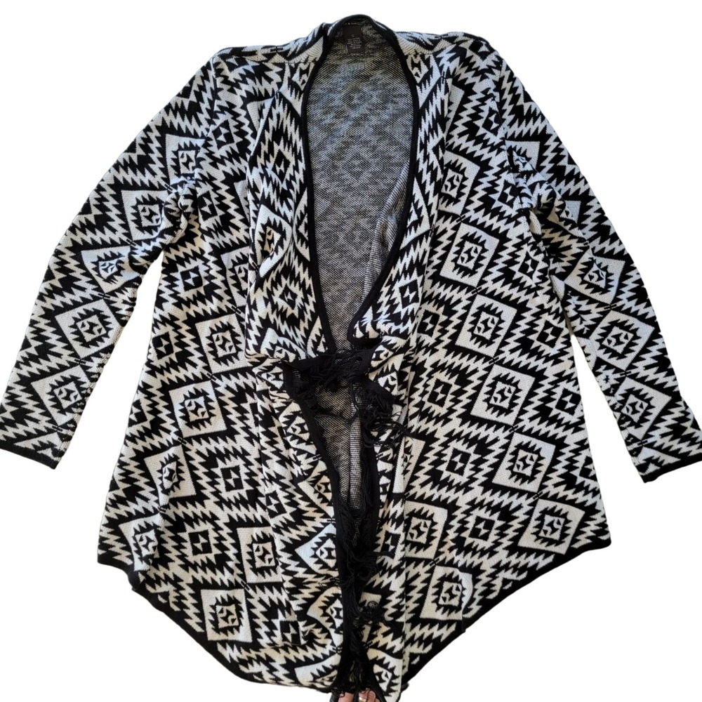 Chelsea and Theodore Aztec Fringe Cardigan Sweater S Black White Open Front Knit